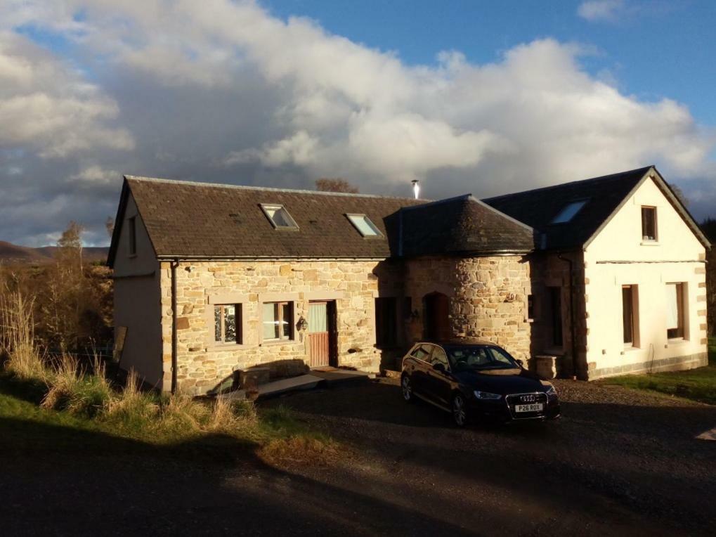 Sunrise House Hotell Inverfarigaig Eksteriør bilde