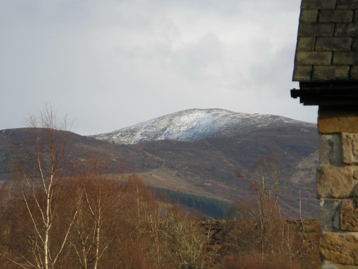 Sunrise House Hotell Inverfarigaig Eksteriør bilde