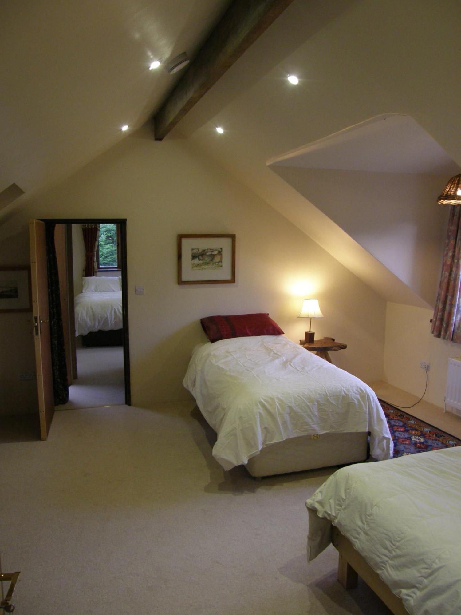 Sunrise House Hotell Inverfarigaig Eksteriør bilde